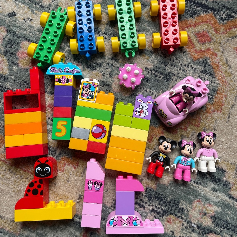 Lot of LEGO DUPLO with Minnie and Mickey Mouse